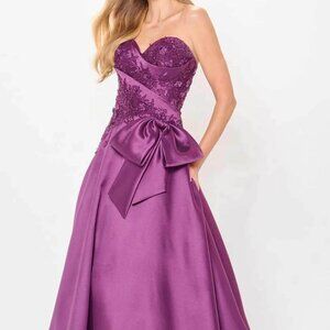SALE NWT Ivonne D ID6201 Mikado Evening Dress Aubergine Size 10